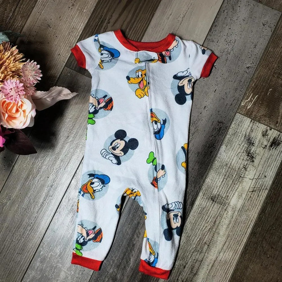 Disney Baby Mickey and Friends Short Sleeve Onesie Size 6 Months - Picture 5 of 8